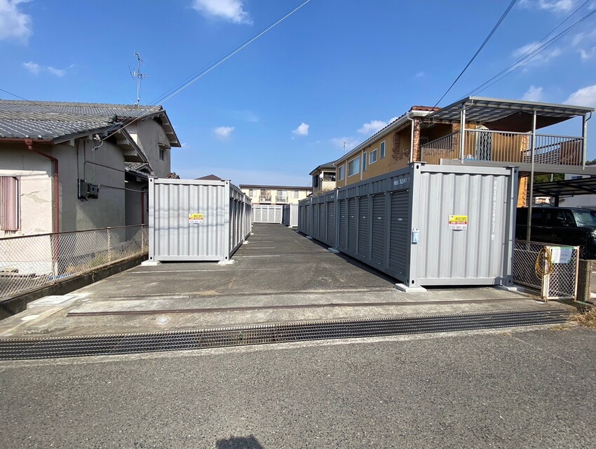 ドットあ〜る屋外